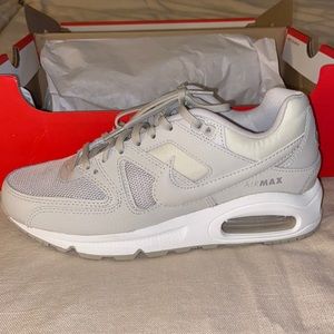 Womens Nike Air Max Command